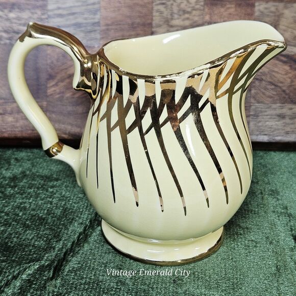 Vtg Sadler China England Milk Creamer Pitcher Yellow & 14K Gold Rim Swirl 1950 - Picture 10 of 12